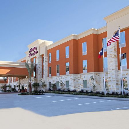 Hampton Inn & Suites Winnie Eksteriør billede