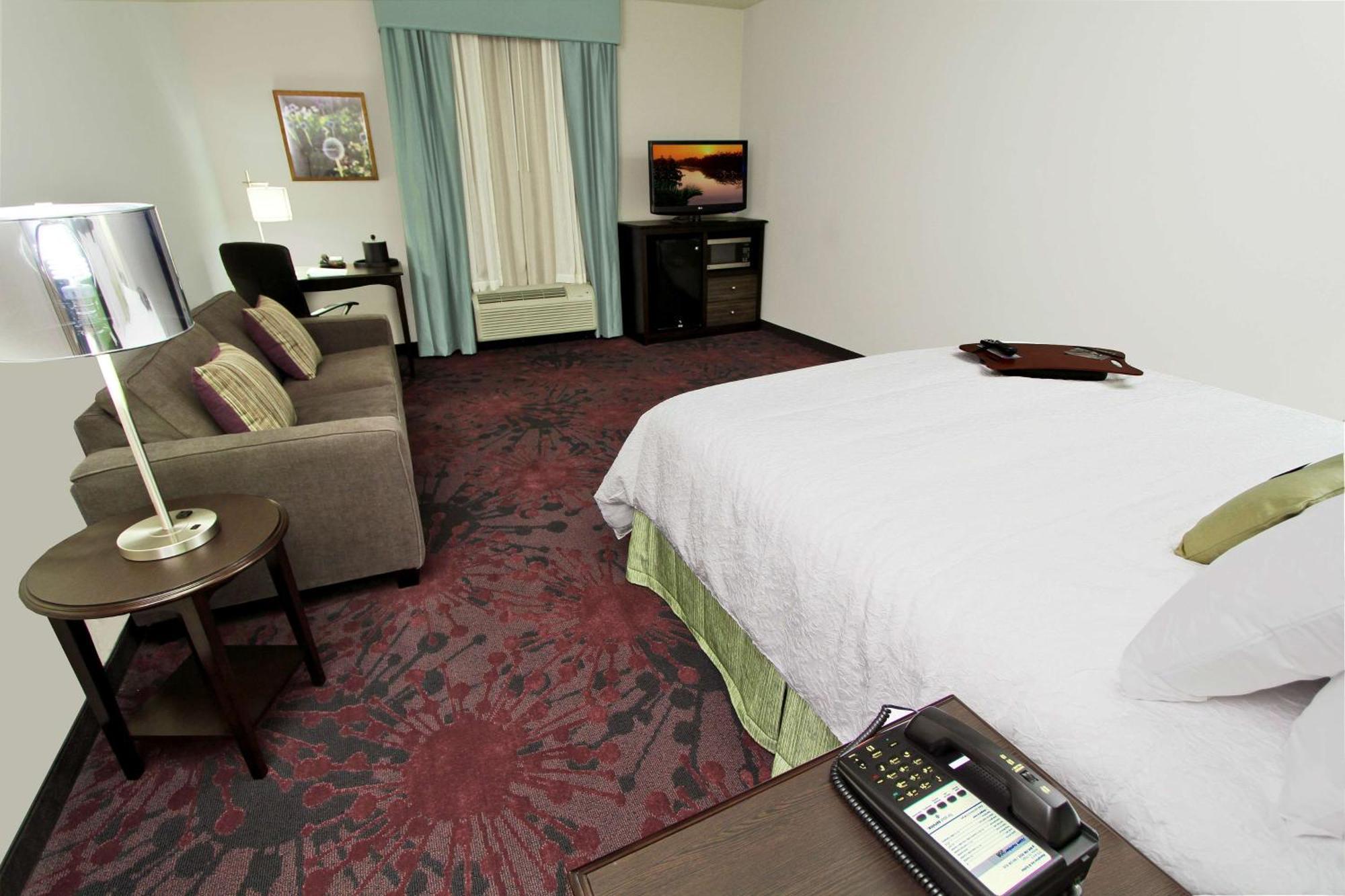 Hampton Inn & Suites Winnie Eksteriør billede
